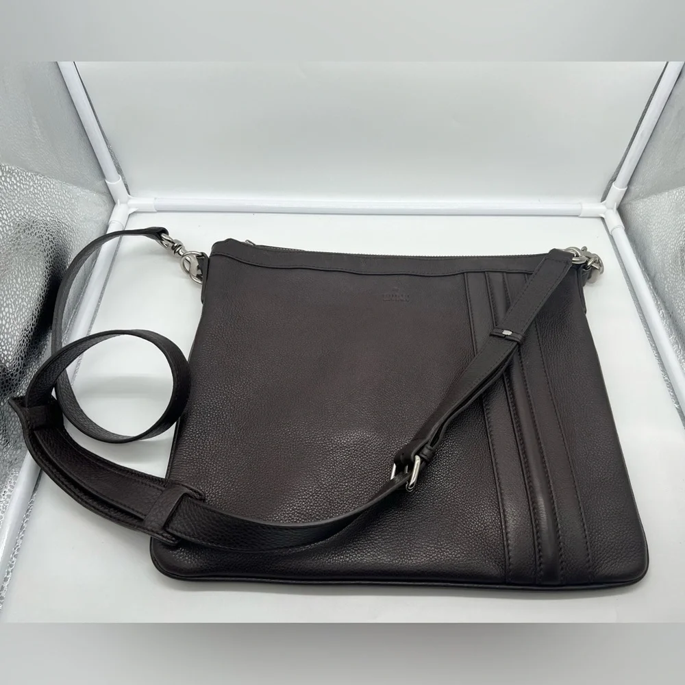 GUCCI Men's 233329 Dark Brown Pebbled Leather Adjustable Messenger Crossbody Bag - Picture 3 of 17